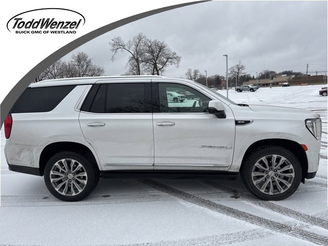 2021 GMC Yukon Denali's photo