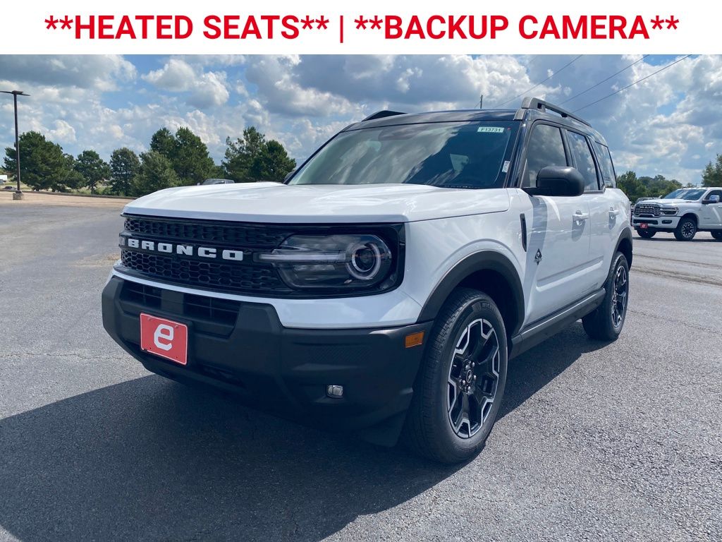 2025 Ford Bronco Sport Outer Banks photo 3