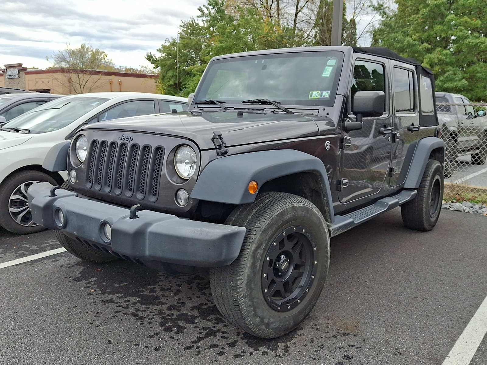 2016 Jeep Wrangler Unlimited Sport photo 3