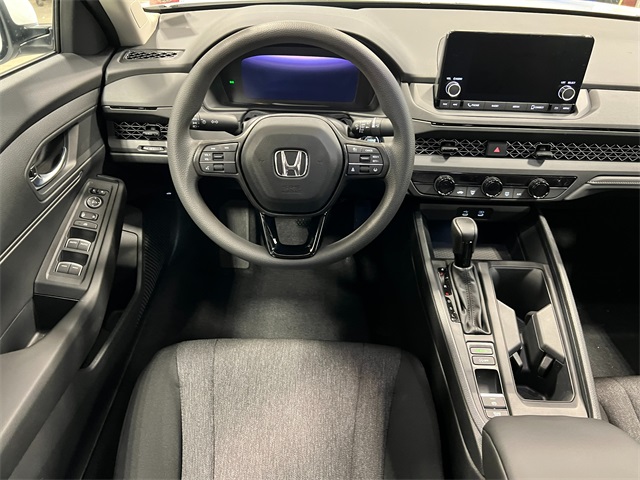 2025 Honda Accord LX photo 15
