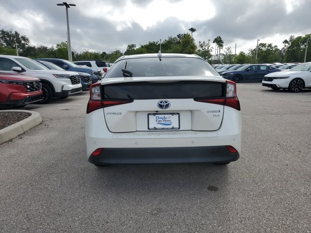 2020 Toyota Prius XLE photo 4