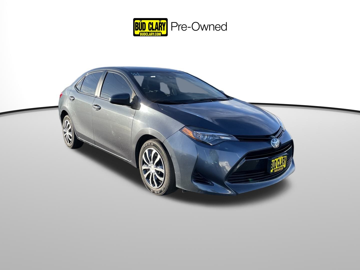 2019 Toyota Corolla LE's photo