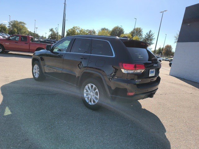 2022 Jeep Cherokee Laredo X photo 2
