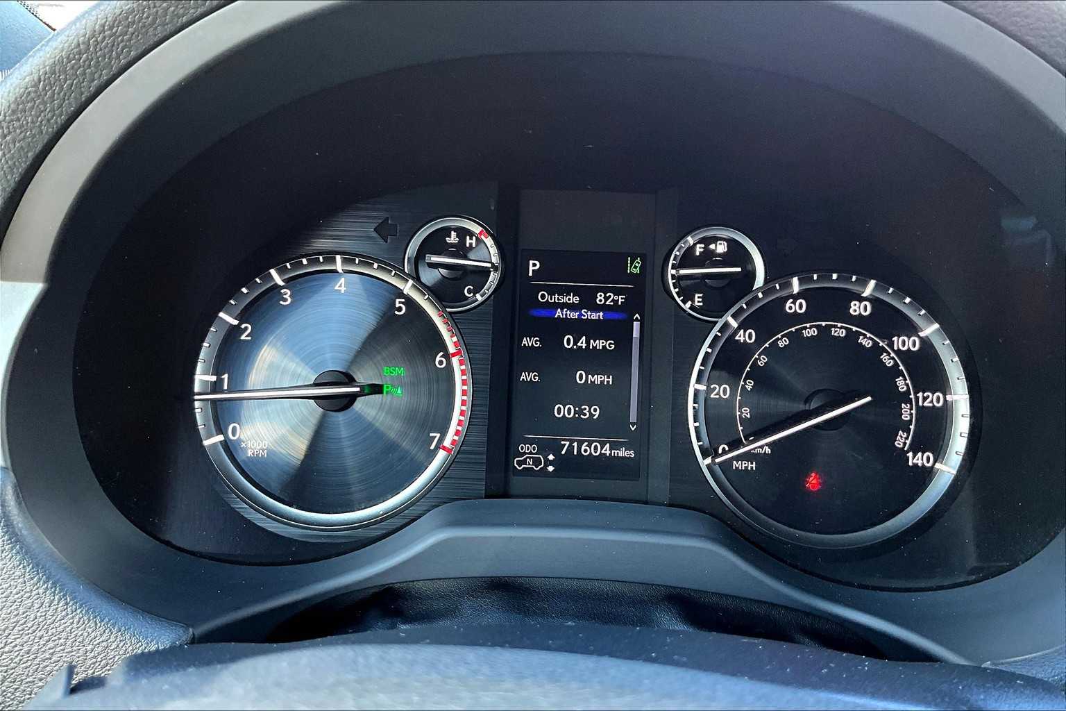 2021 Lexus GX 460 Luxury photo 24