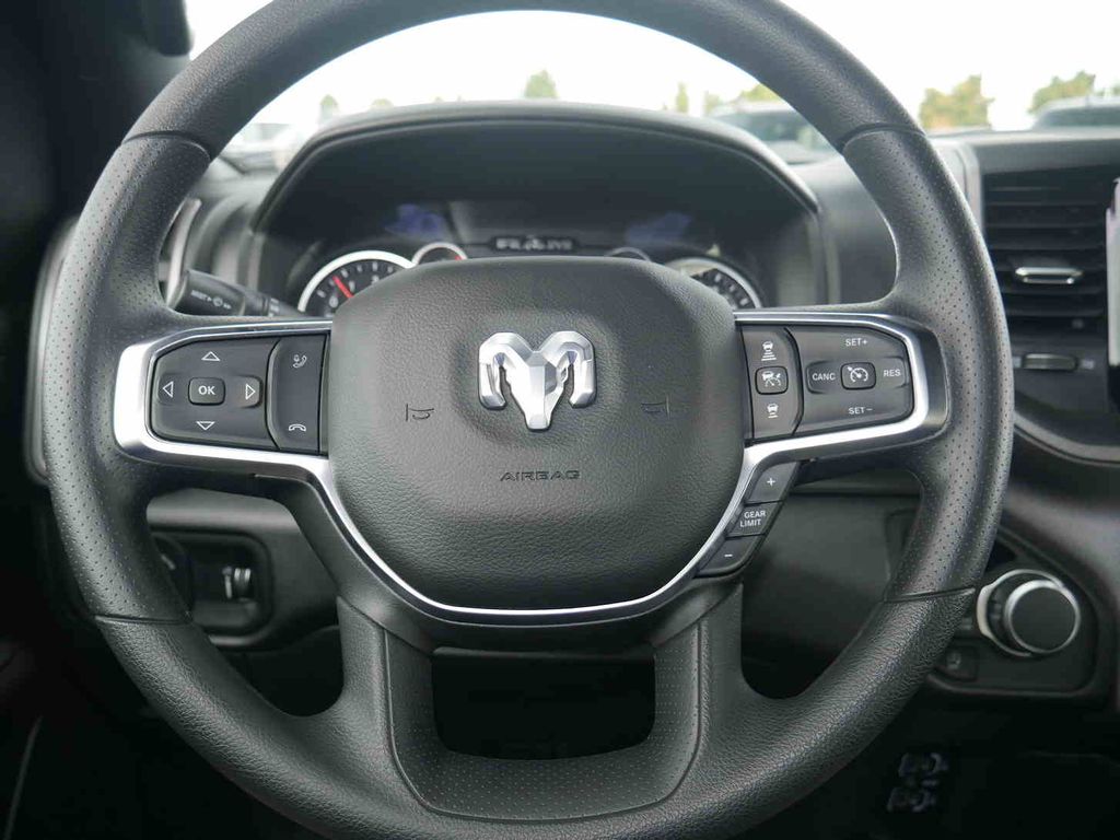 2026 Ram 1500 Tradesman photo 35