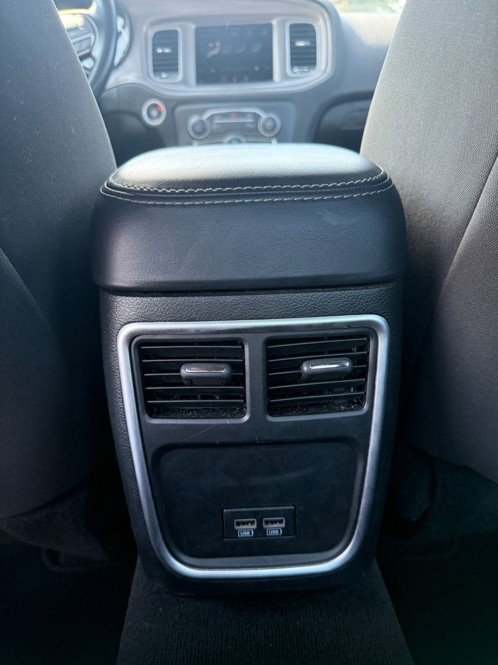 2023 Dodge Charger SXT photo 23