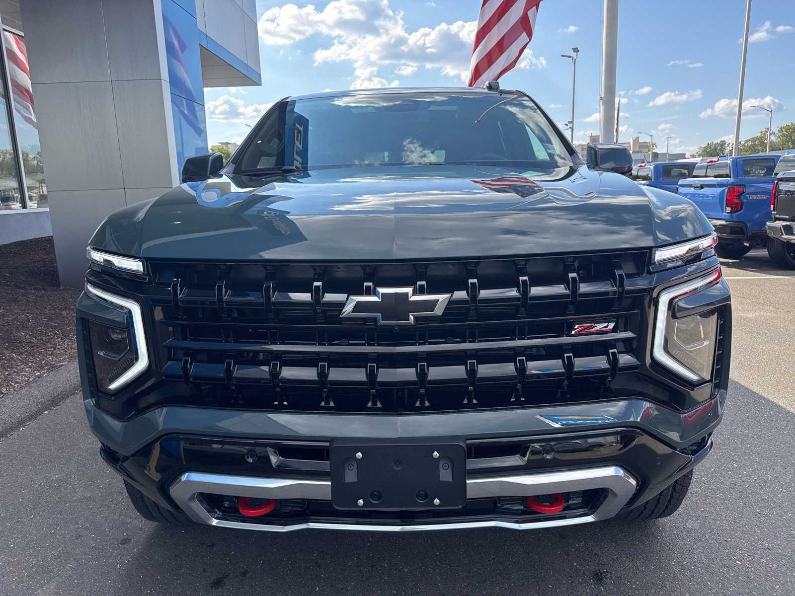 2026 Chevrolet Tahoe Z71 photo 3