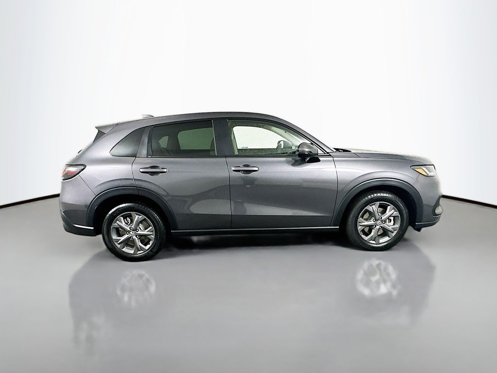 2026 Honda HR-V LX photo 4