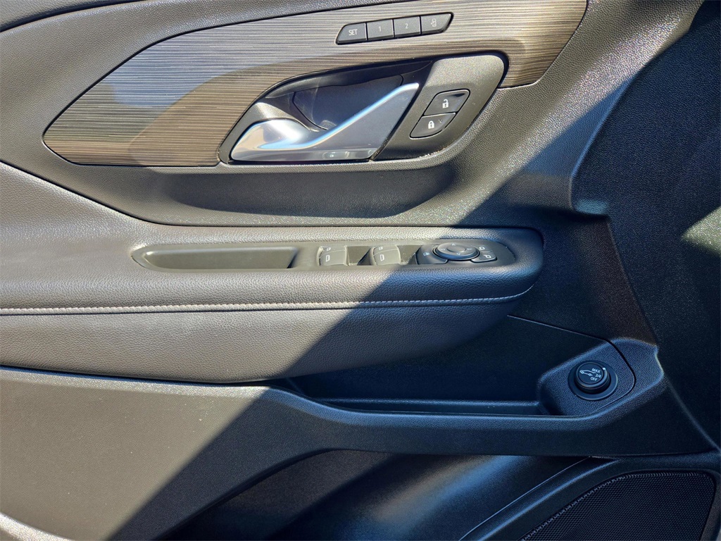 2022 Gmc Terrain SLT photo 17