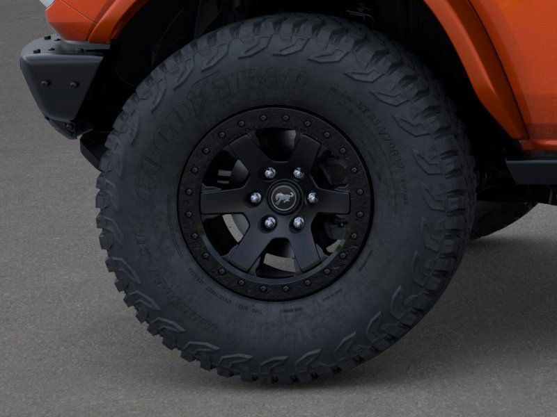 2025 Ford Bronco First Edition photo 20