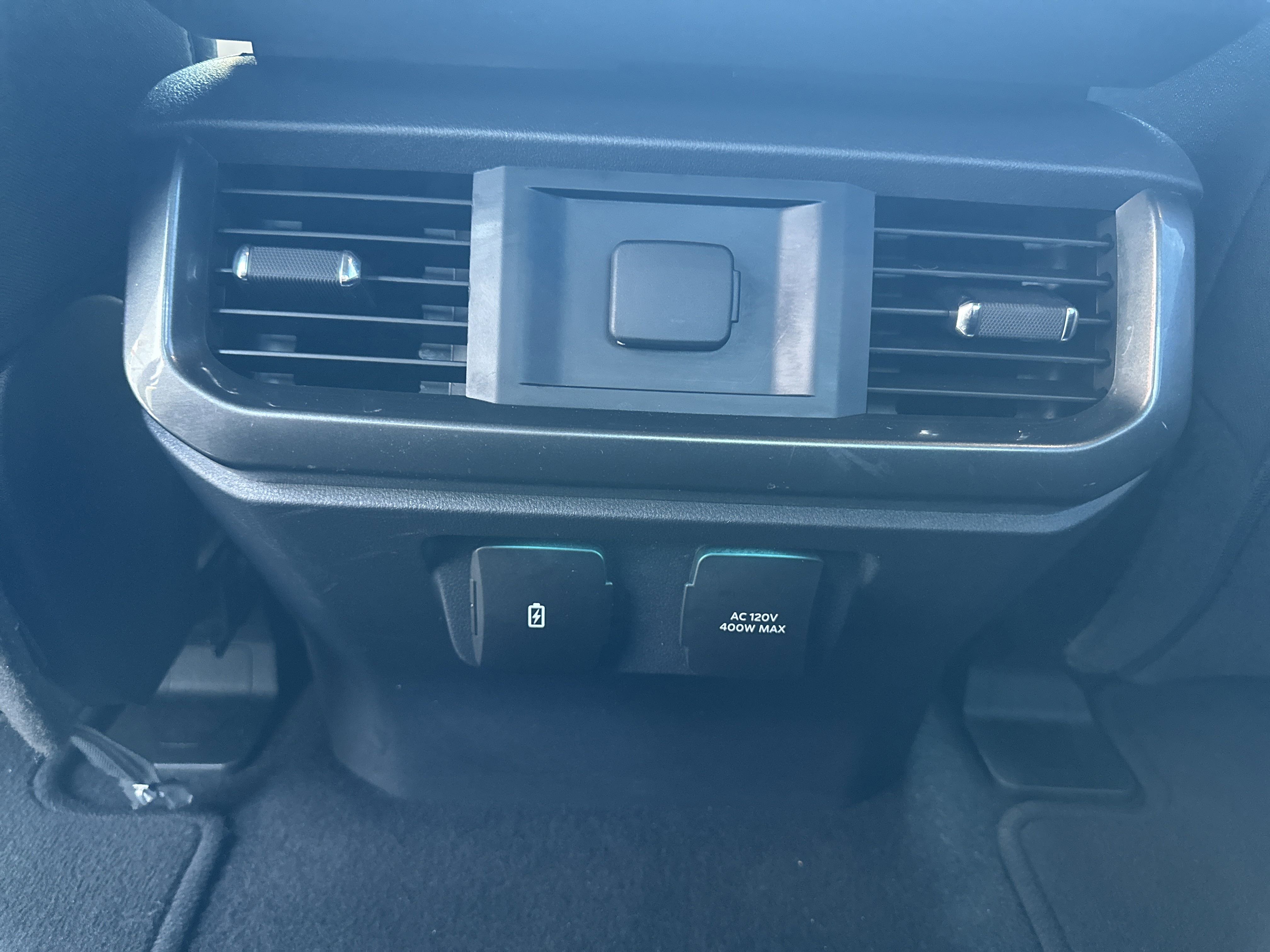 2023 Ford F-150 XLT photo 4