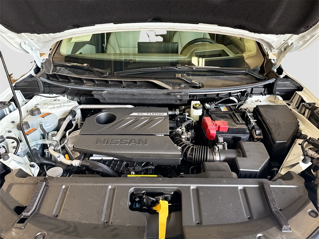 2025 Nissan Rogue SL photo 18