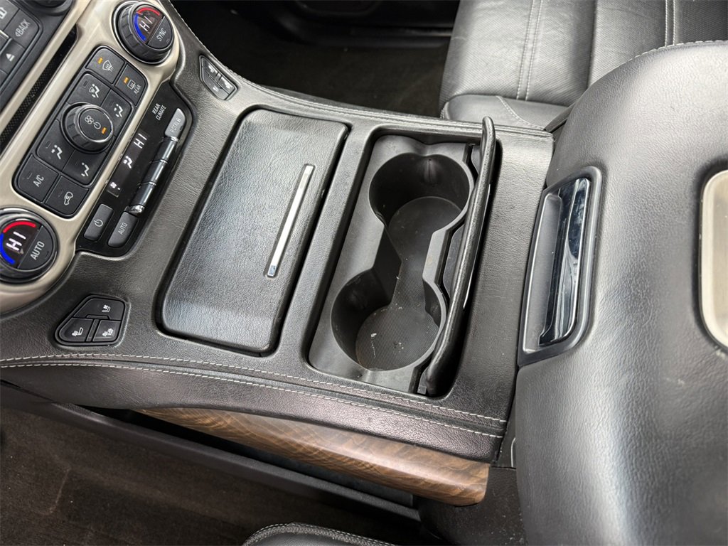 2018 GMC YUKON - Image 24