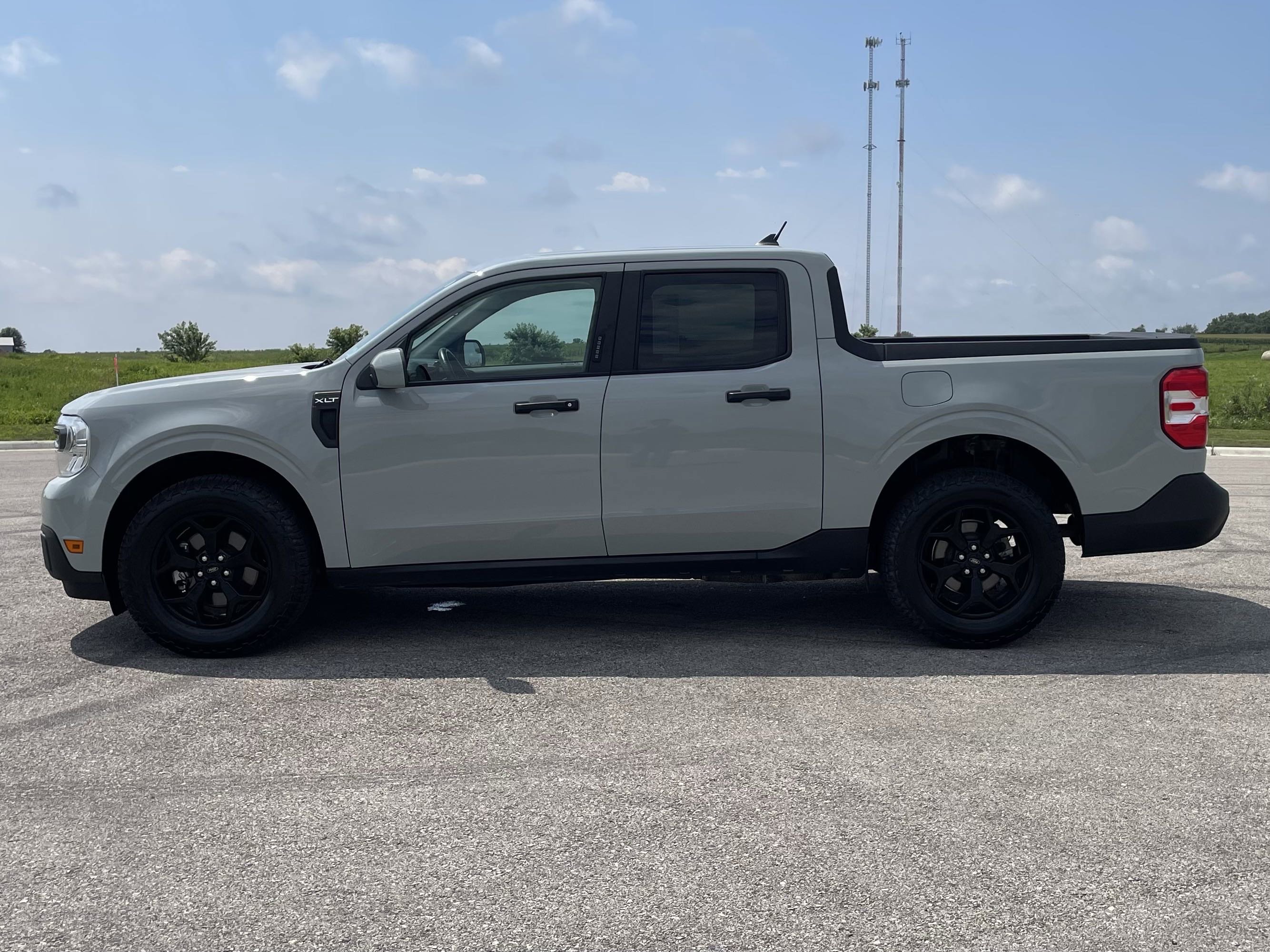 2022 Ford Maverick XLT photo 9