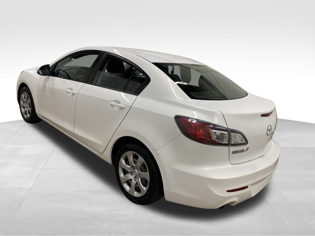 2012 Mazda Mazda3 i Sport photo 3