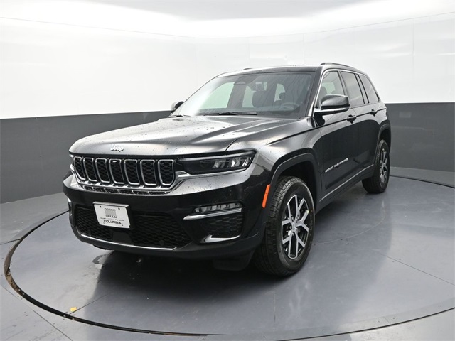 2025 Jeep Grand Cherokee Limited photo 3