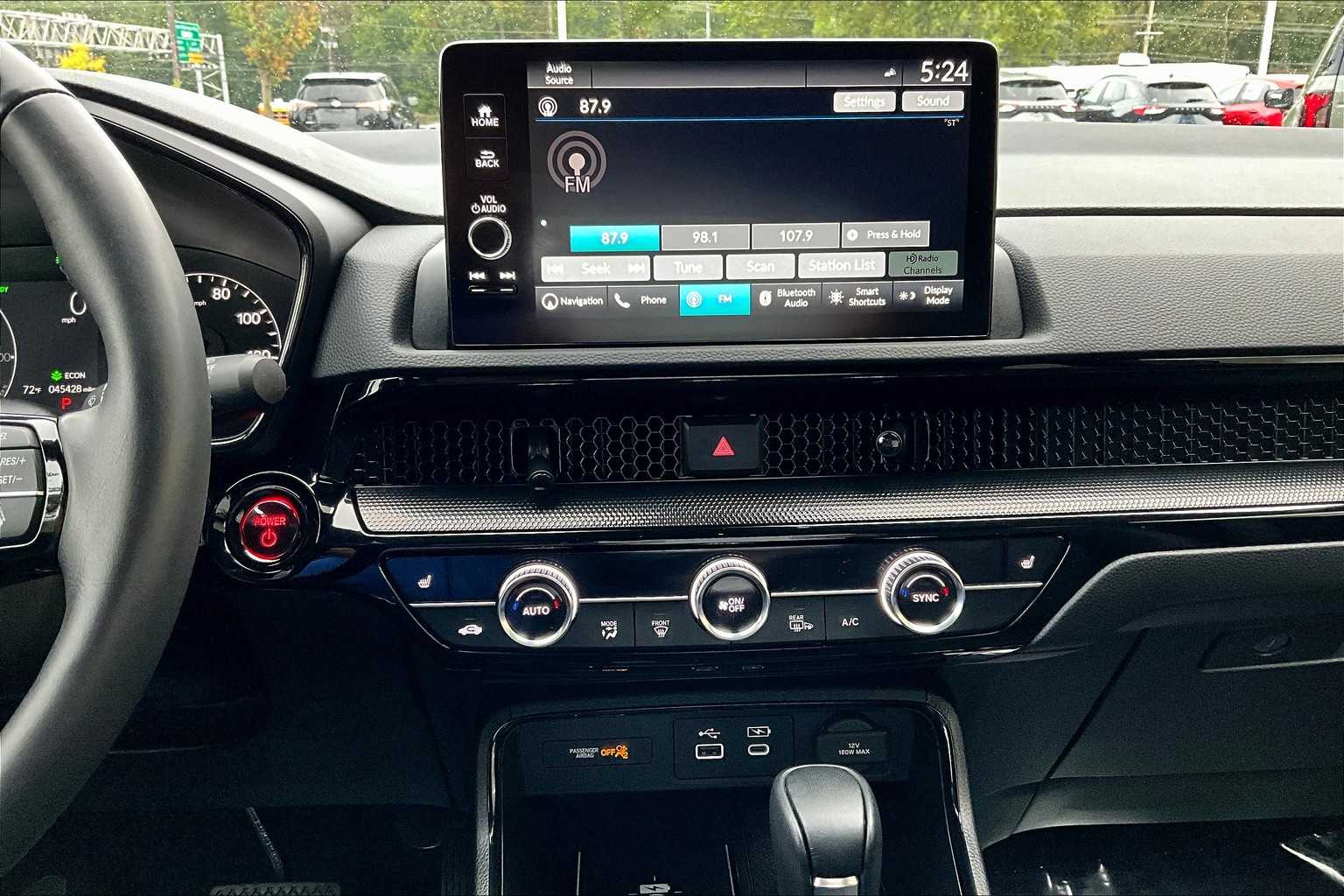 2025 Honda CR-V Hybrid Sport Touring photo 6