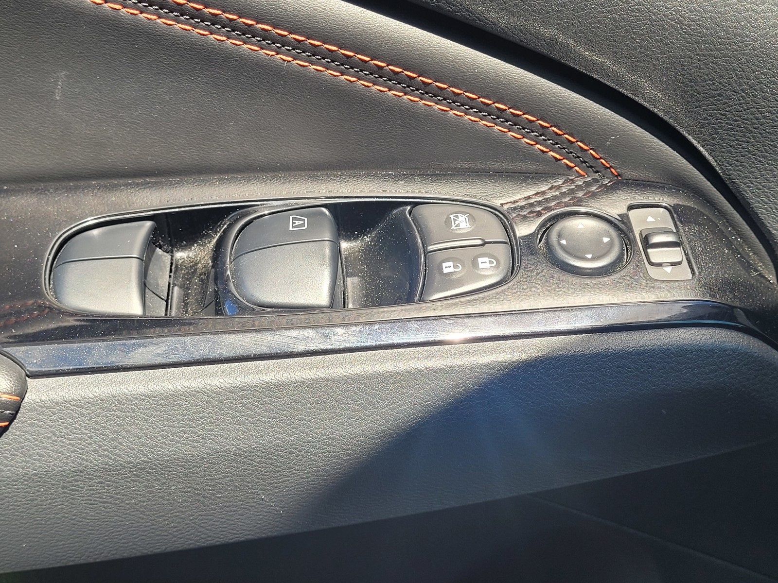 2023 Nissan Altima 2.5 SR photo 18