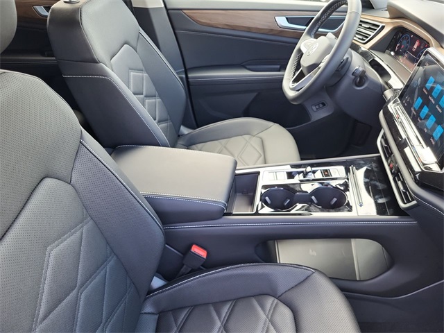 2025 Volkswagen Atlas SE Technology photo 16