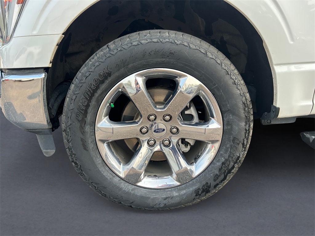 2022 Ford F-150 Lariat photo 9