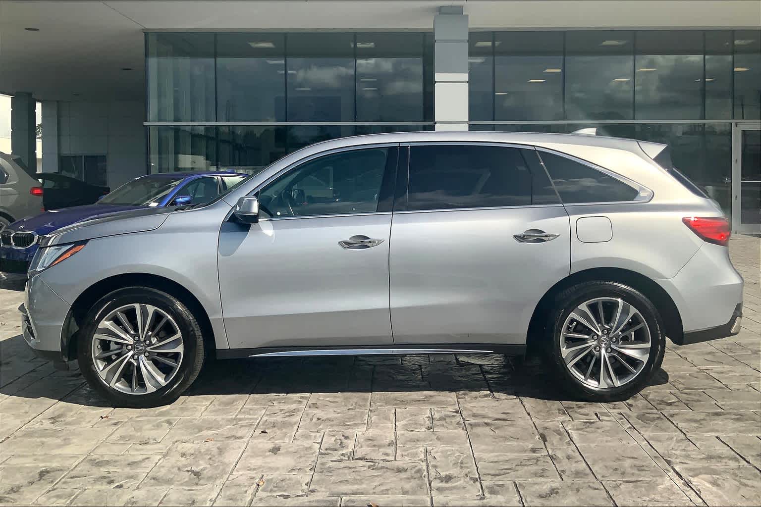 2017 Acura MDX Technology photo 25