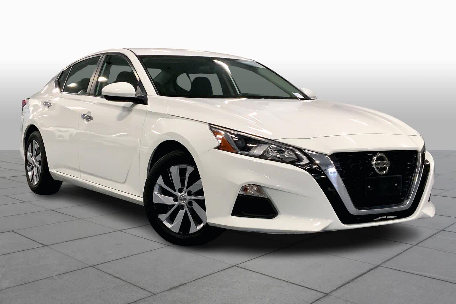 Used 2019 Nissan Altima S with VIN 1N4BL4BV6KC151416 for sale in Beverly Hills, CA