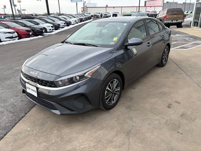 Used 2024 Kia Forte LXS with VIN 3KPF24AD7RE762761 for sale in Marshfield, MO