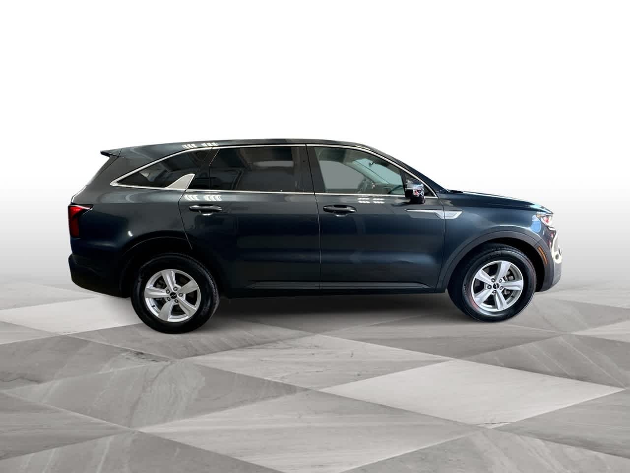 2023 Kia Sorento LX photo 8
