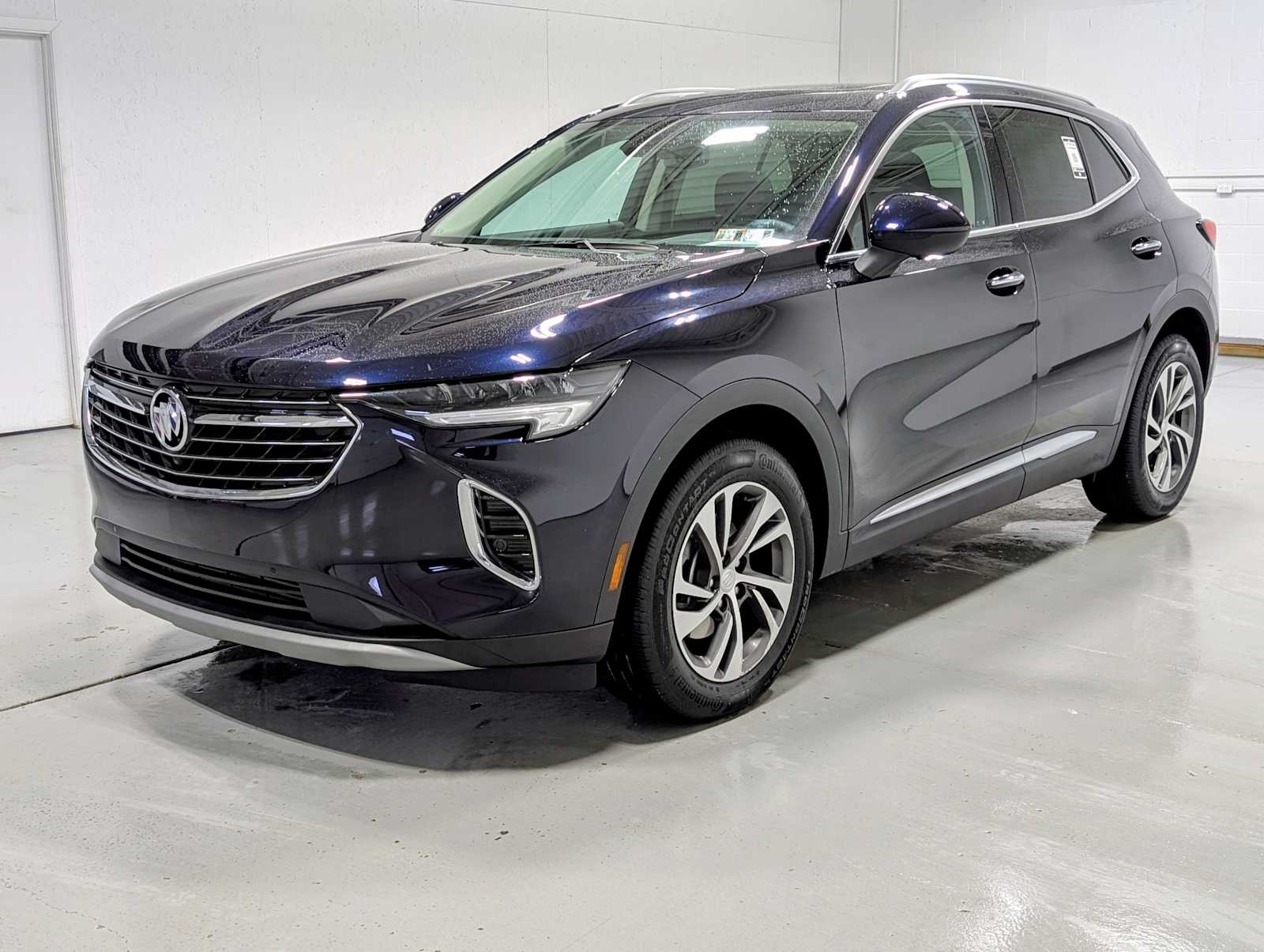 2021 Buick Envision Essence's photo