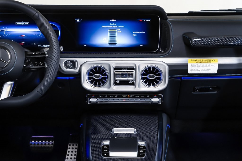 2025 Mercedes Benz G photo 14