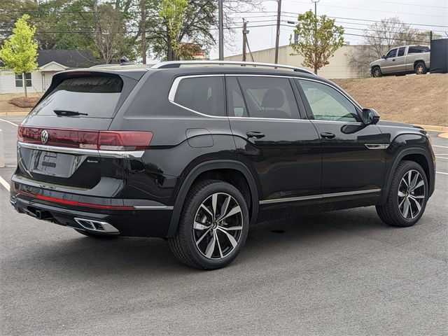2025 Volkswagen Atlas SEL Premium R-Line photo 4