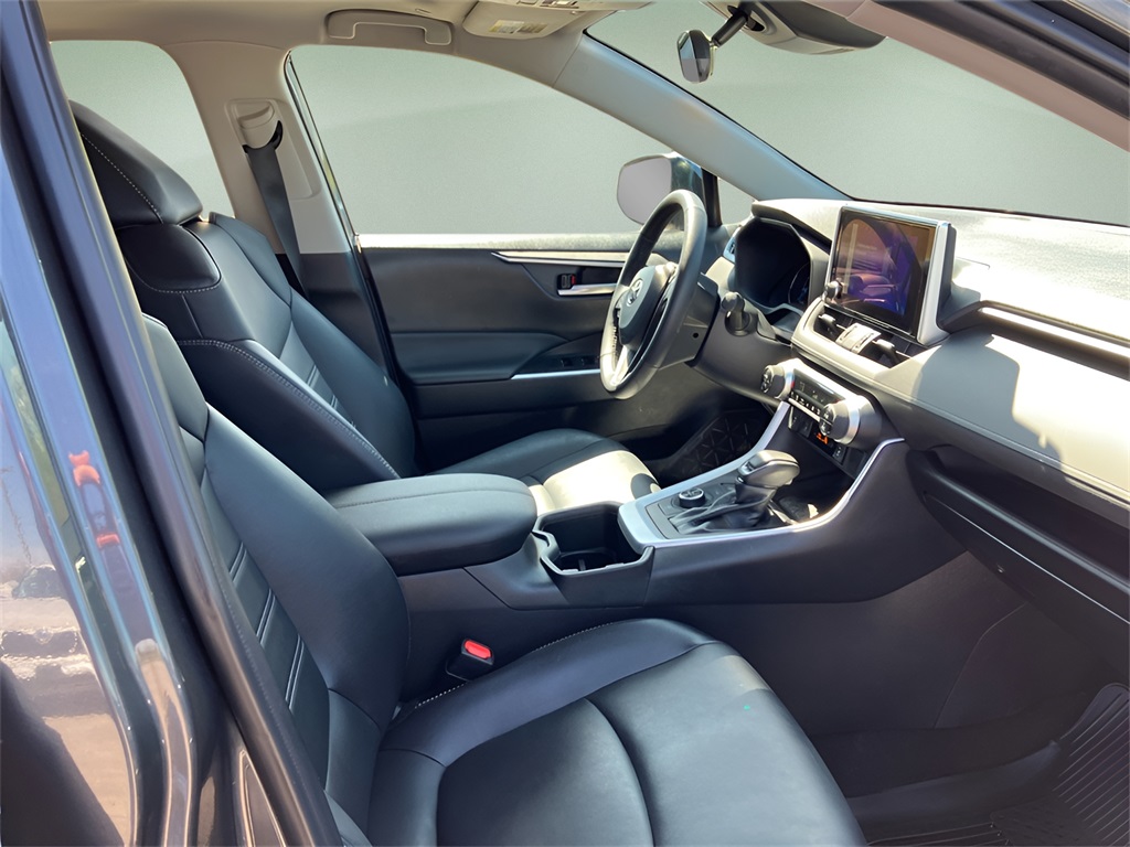 2023 Toyota RAV4 Hybrid XLE Premium photo 22