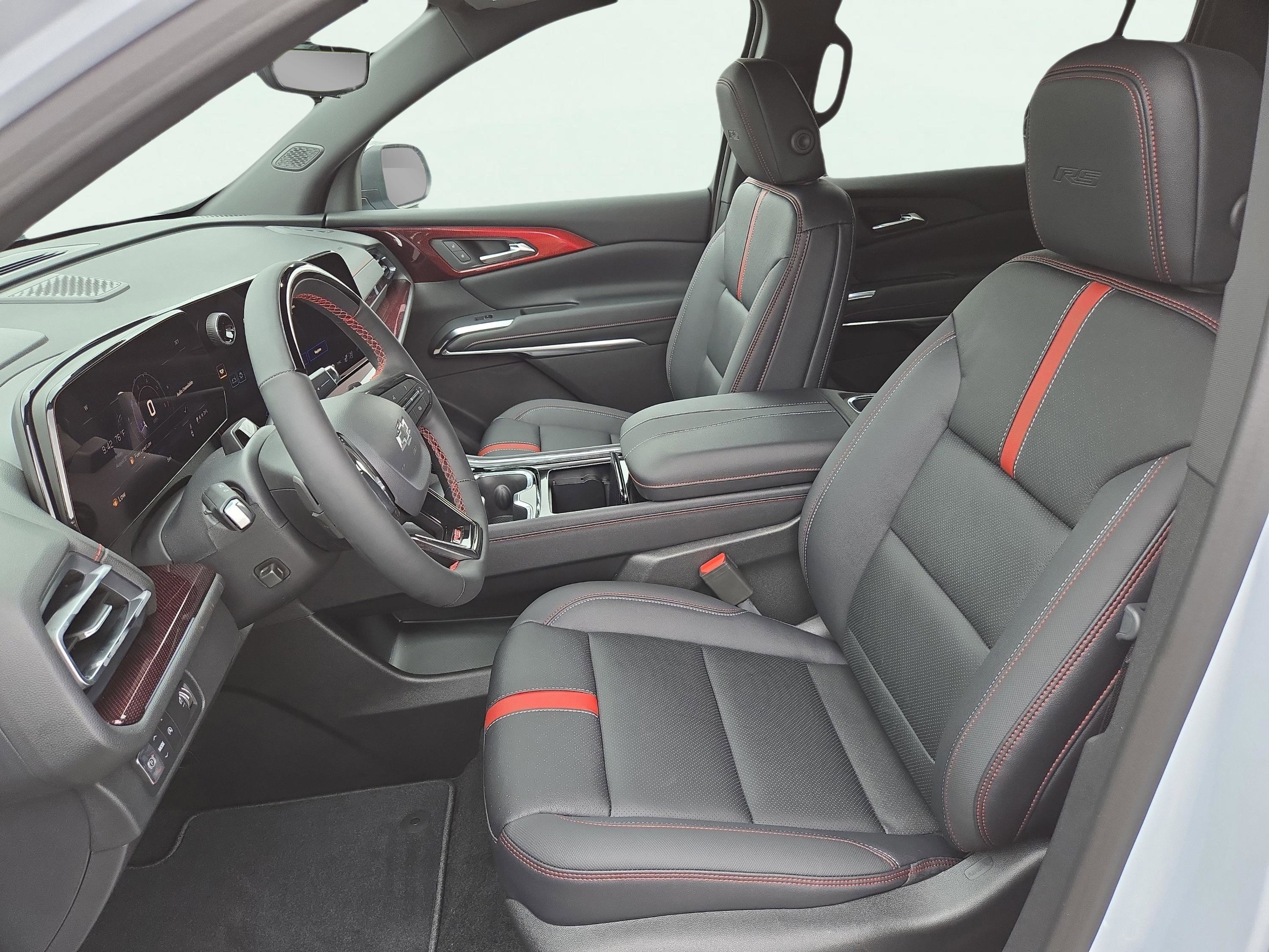 2026 Chevrolet Traverse RS photo 12