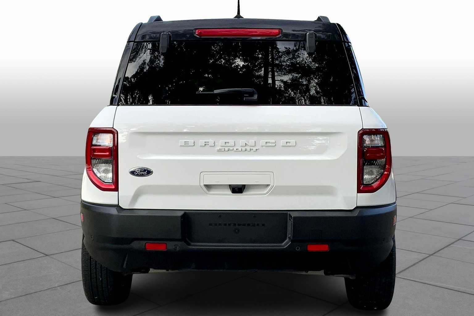 2024 Ford Bronco Sport Outer Banks photo 4