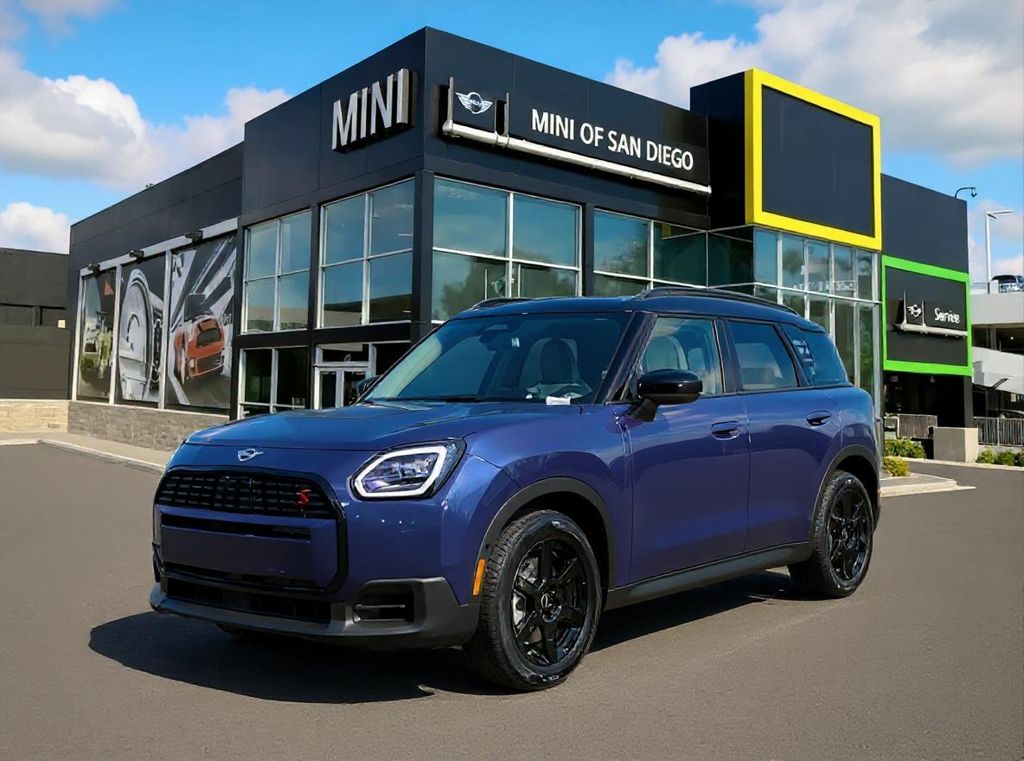 2026 MINI Countryman S's photo