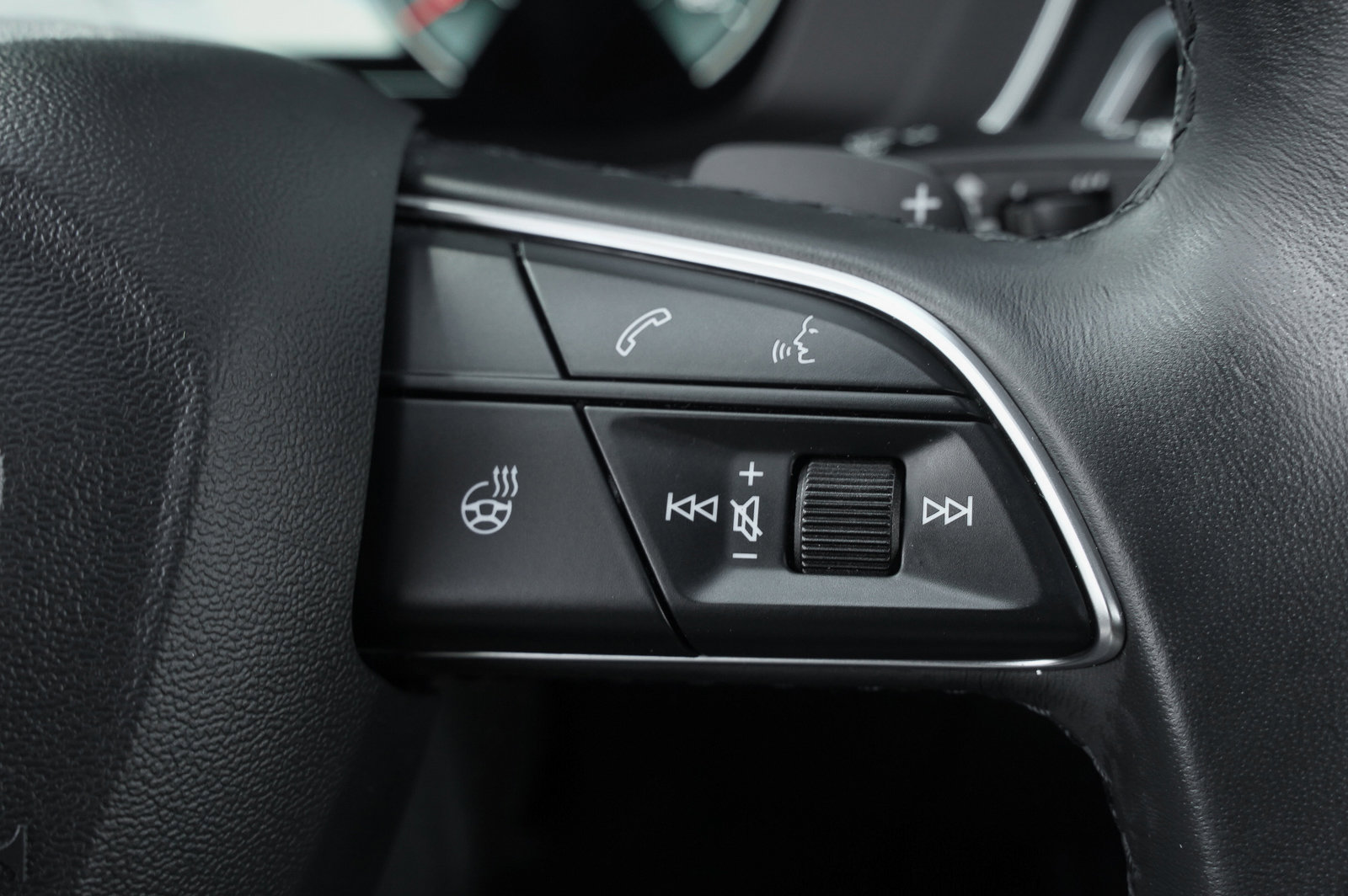 2022 Audi A4 Allroad Quattro Premium Plus photo 15