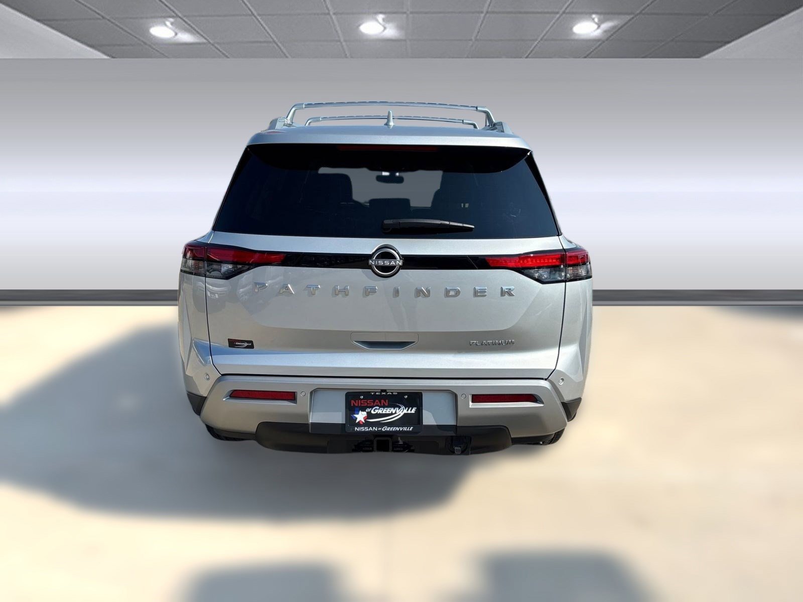 2025 Nissan Pathfinder Platinum photo 10