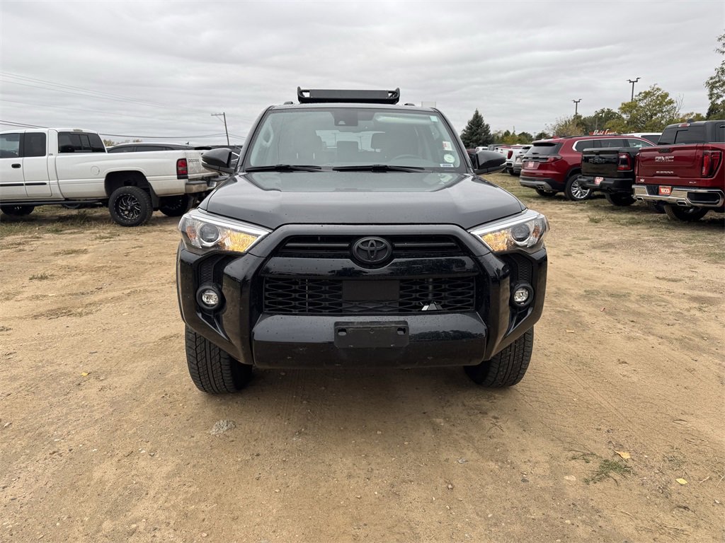 2023 Toyota 4Runner SR5 photo 2