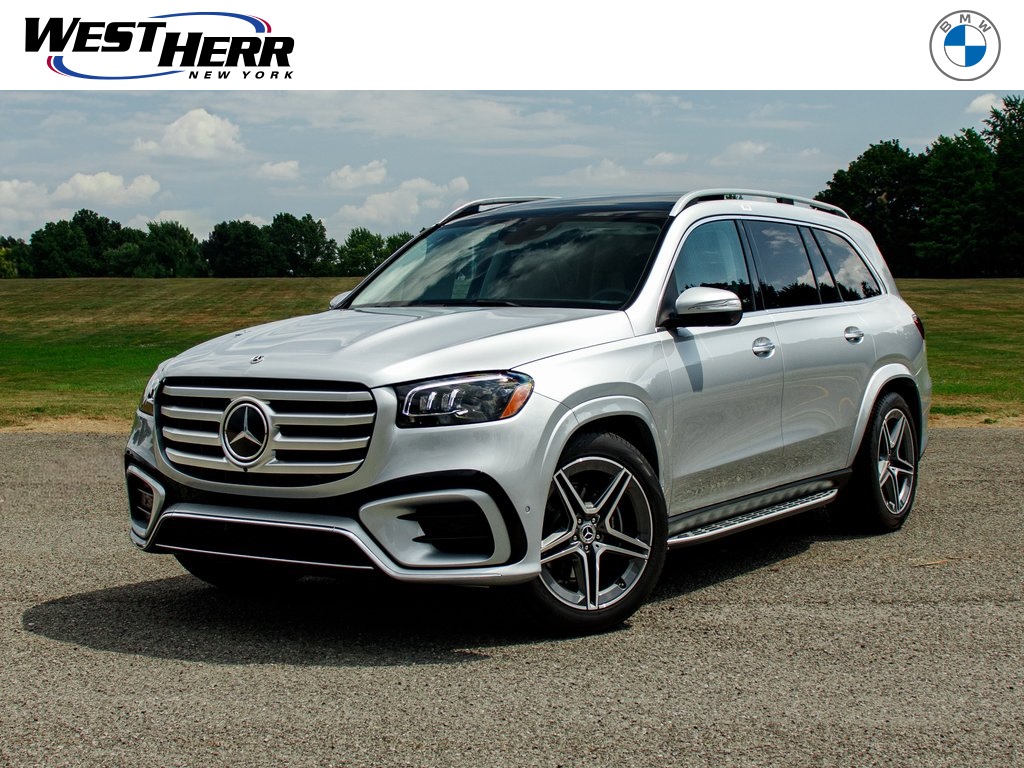 2025 Mercedes-Benz GLS Base's photo
