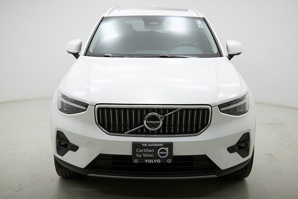2024 VOLVO XC40 - Image 4