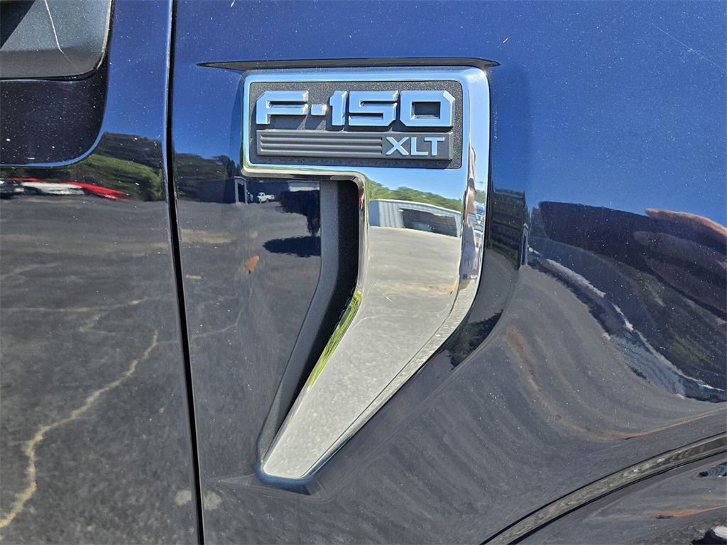 2021 Ford F-150 XLT photo 18