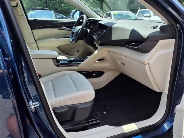 2023 Buick Envision Preferred photo 9