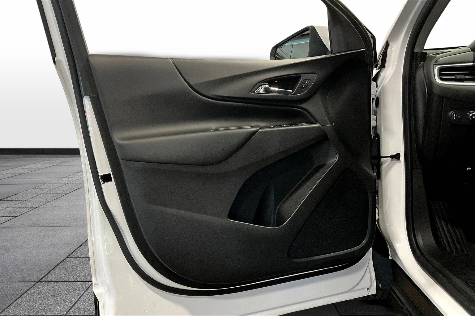 2022 Chevrolet Equinox LT photo 18