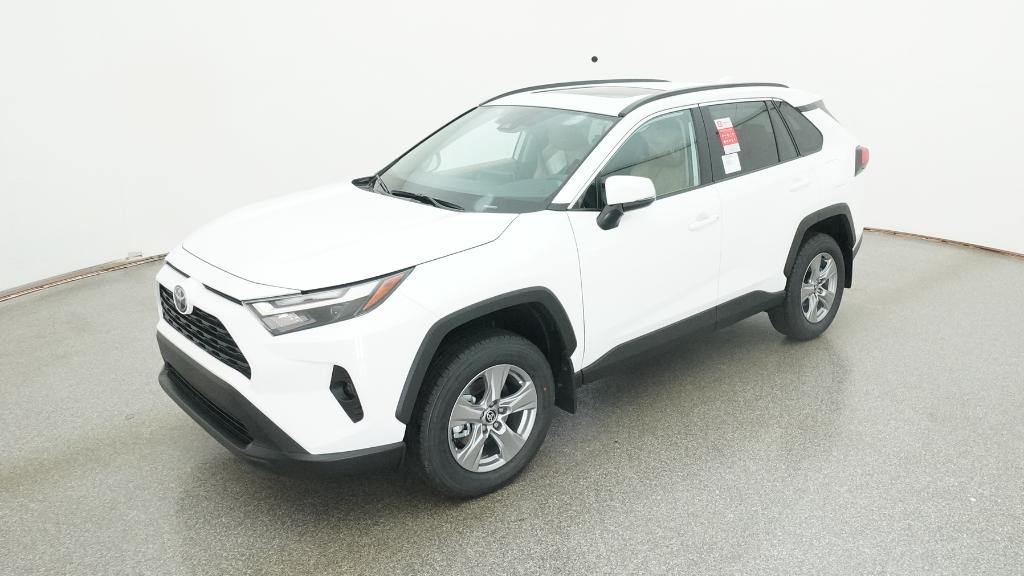 2025 Toyota RAV4 XLE's photo