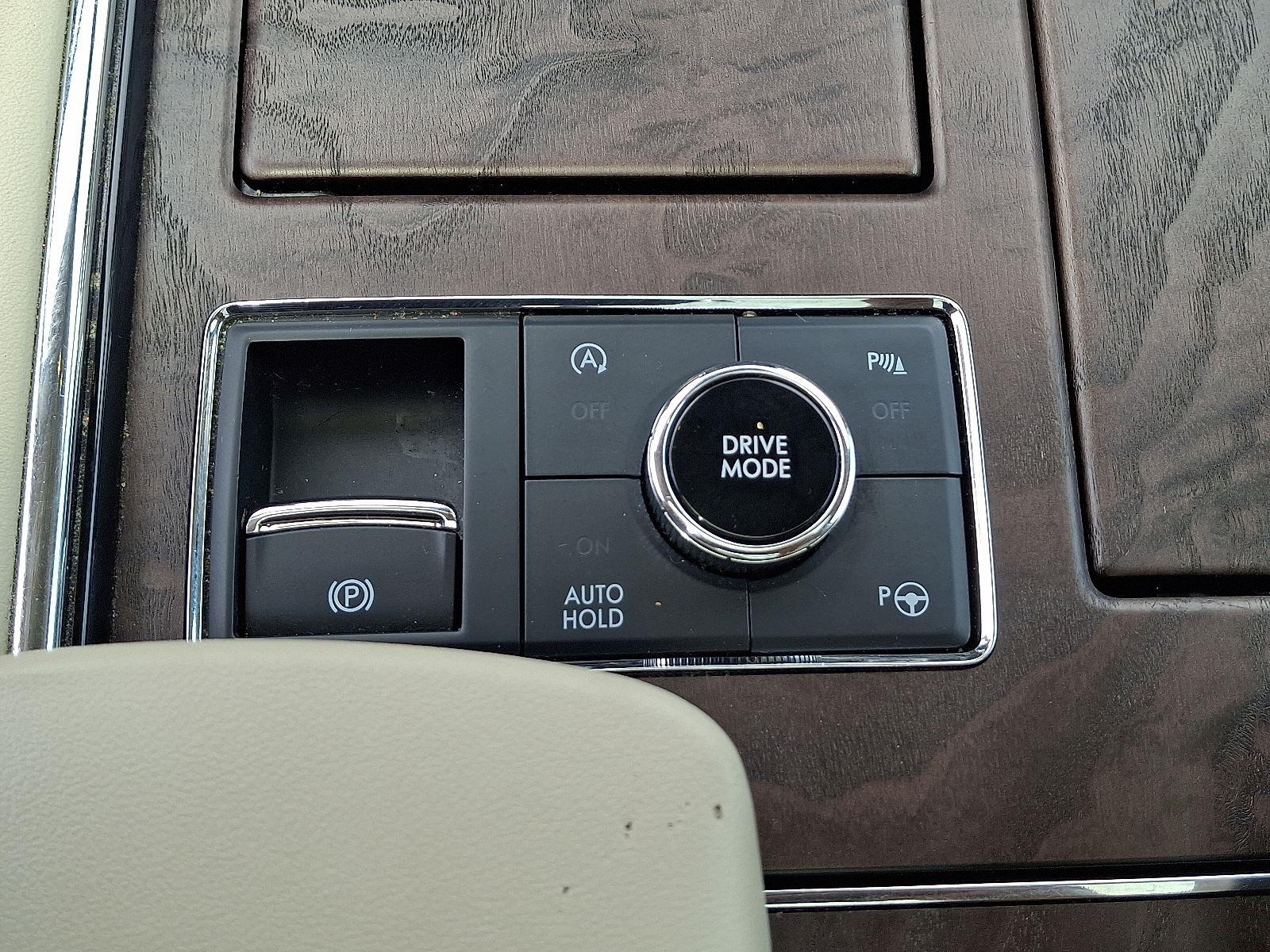 2020 Lincoln Navigator L Reserve photo 26