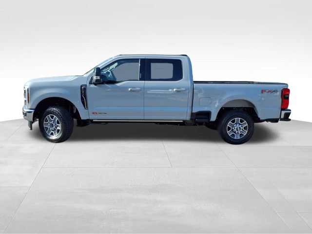 2026 Ford F-350 Lariat photo 3