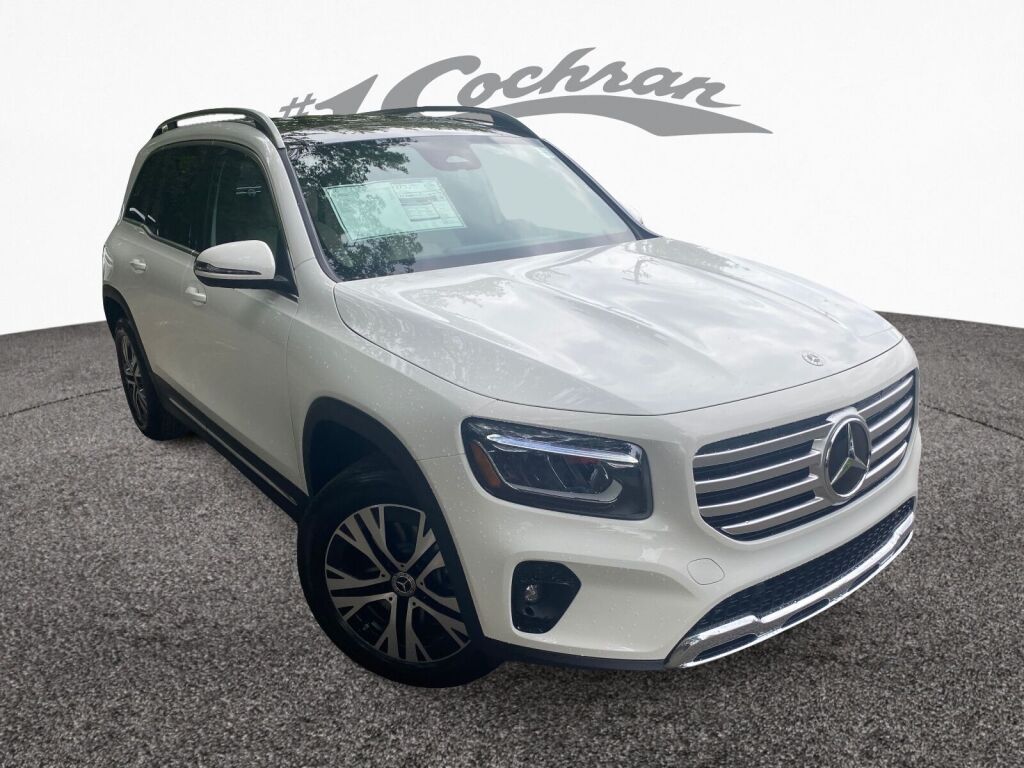 2026 Mercedes-Benz GLB GLB 250's photo