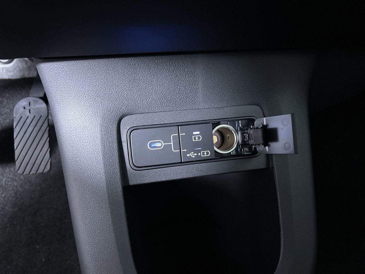 2025 Hyundai Ioniq 5 photo 29