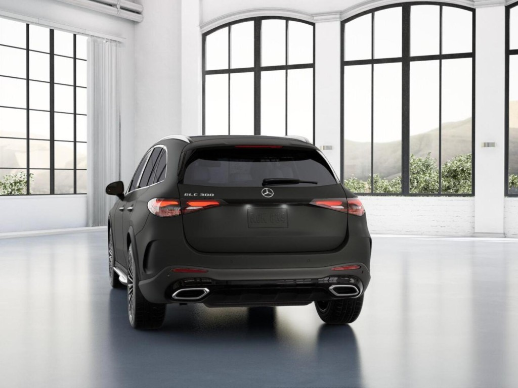 2026 Mercedes Benz GLC 300 photo 24
