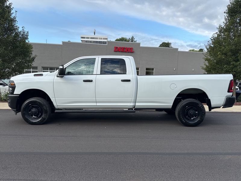2026 Ram 2500 Tradesman photo 3